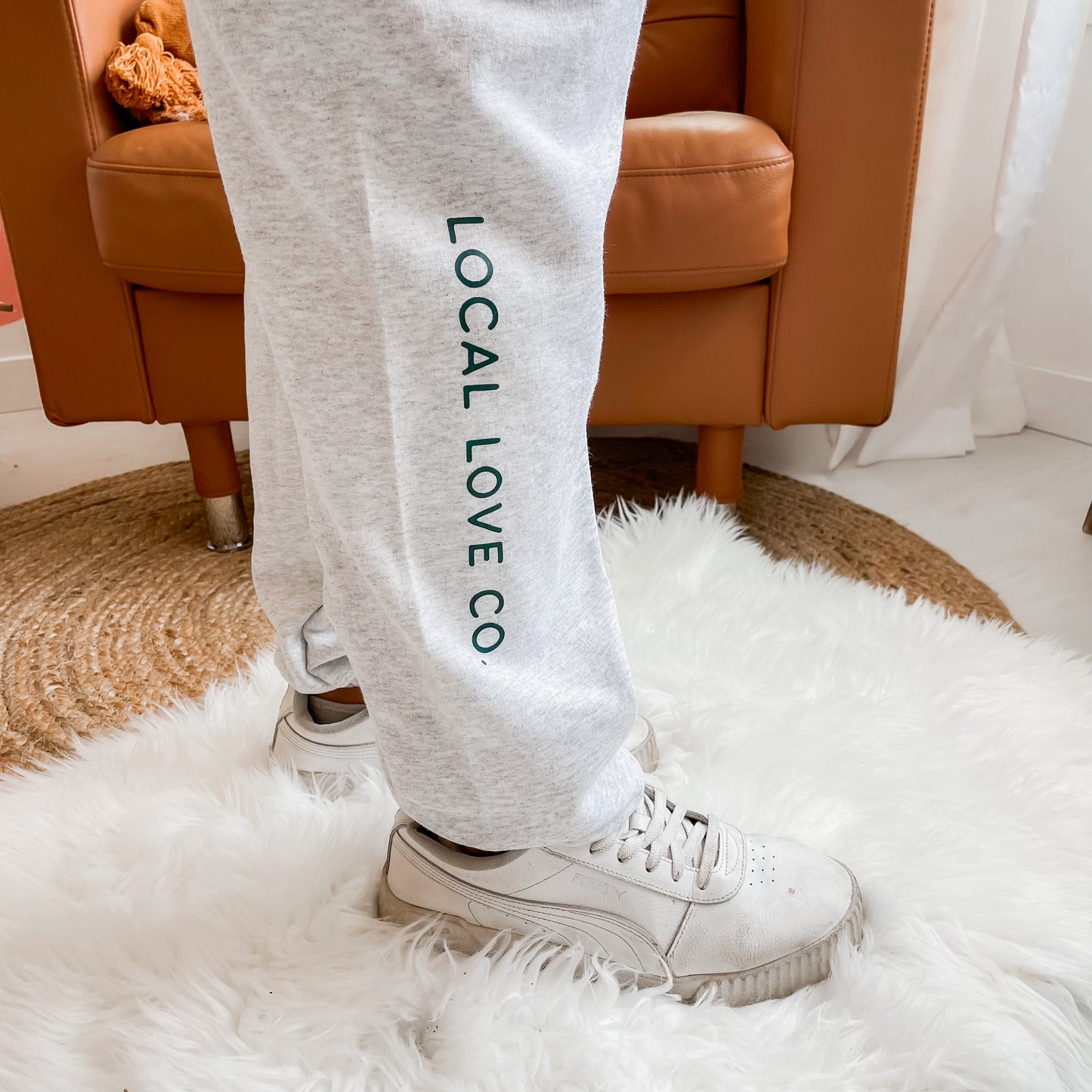 Big Rock Sweatpants *Grey